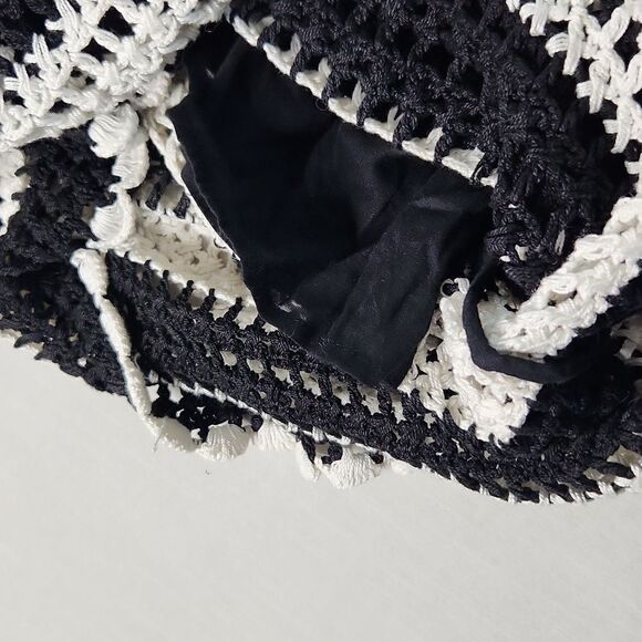 Boston Proper Black and white crochet long Beach Skirt - Picture 6 of 10